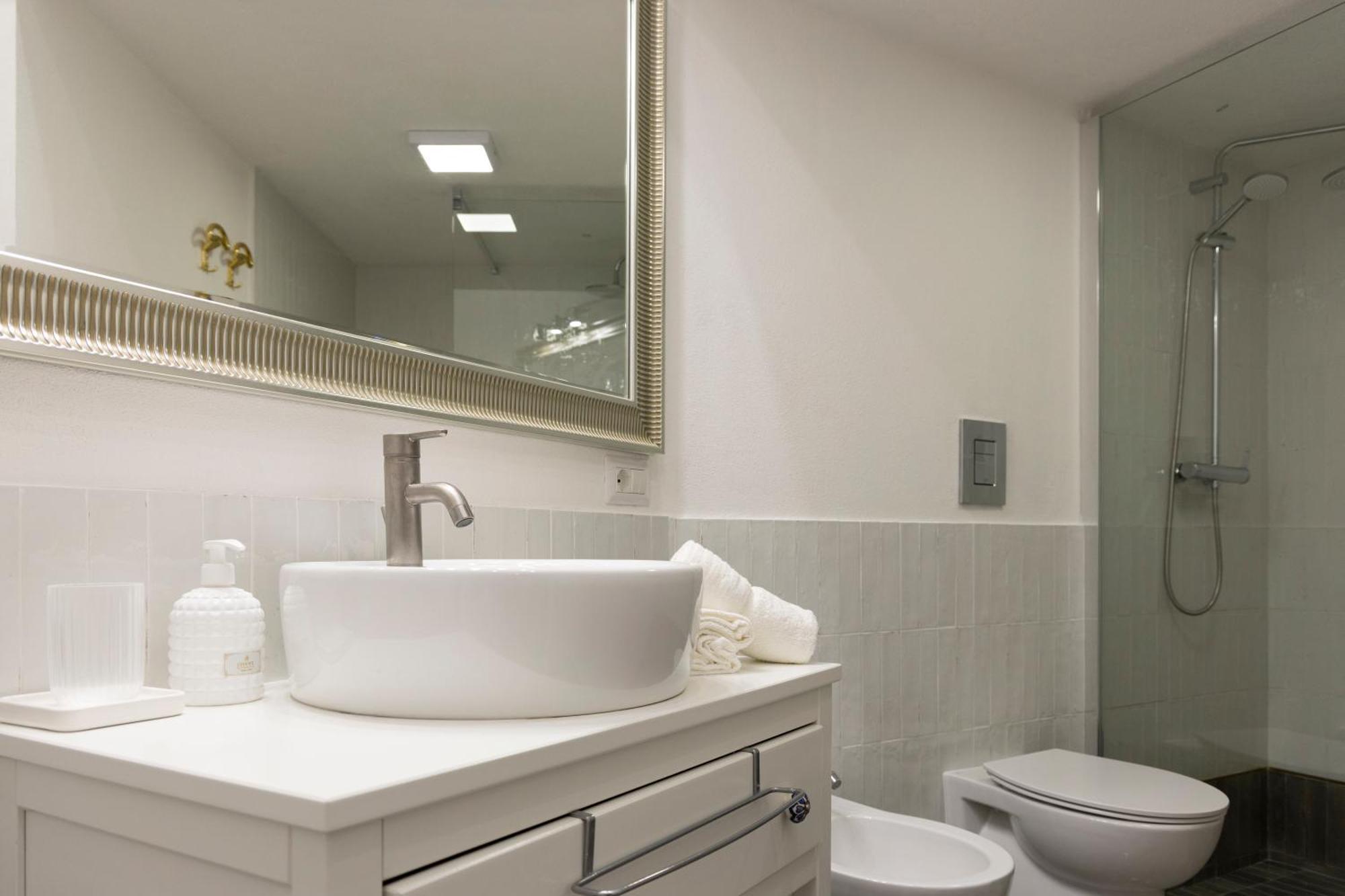 Casa Flavia Positano Center - 5 Minutes To Beach And 4 Air Conditioning מראה חיצוני תמונה